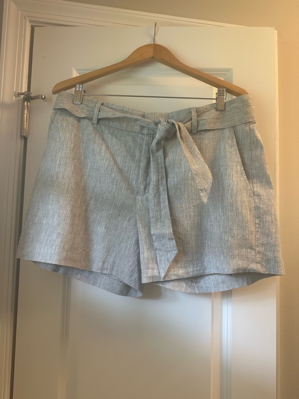 Banana Republic linen blend shorts